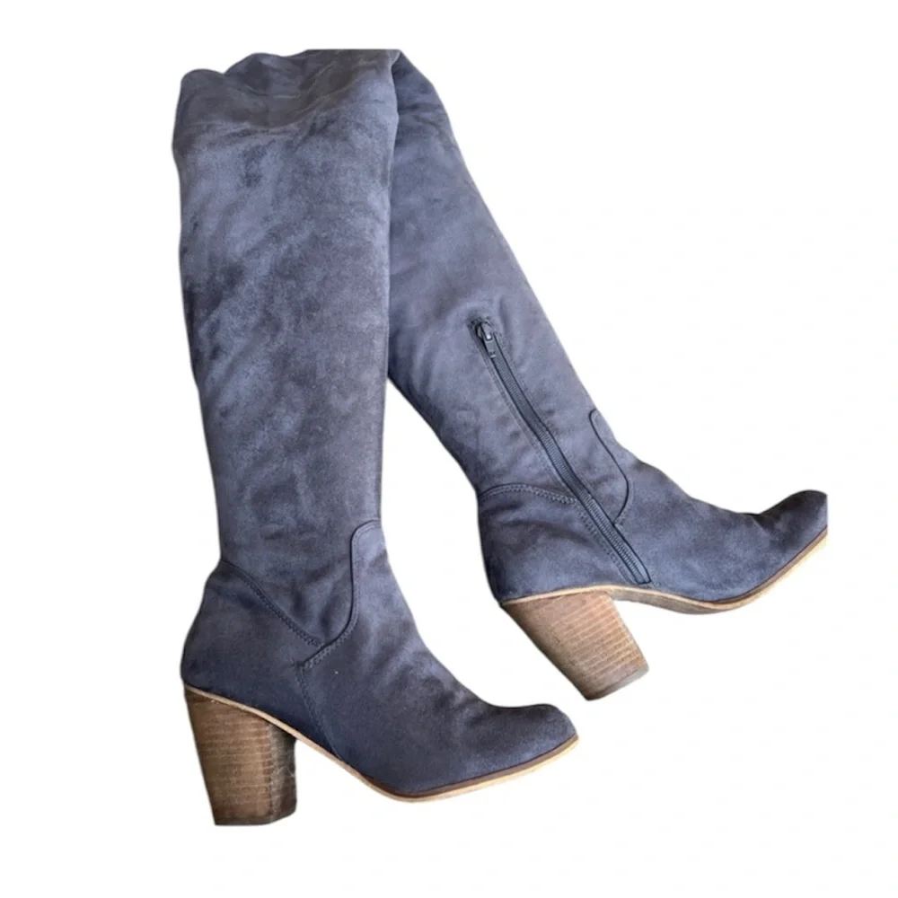 Melrose & Market Faux Suede Over The Knee Boots Sz 8